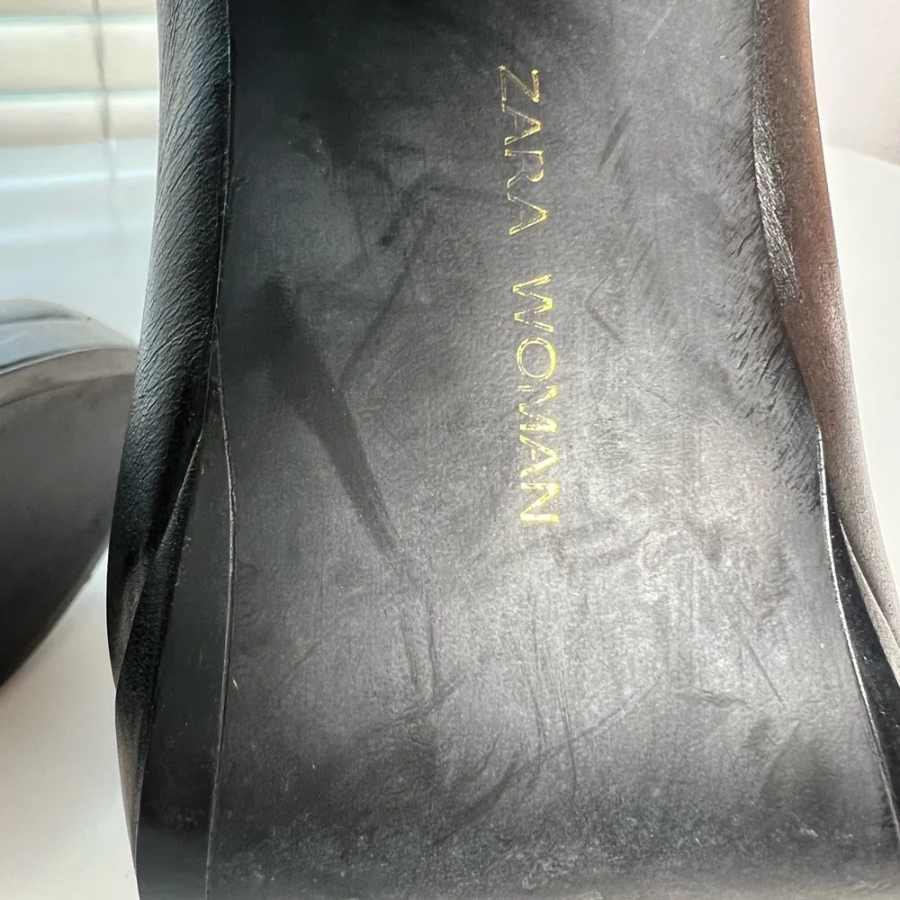 Zara Trafaluc Black Ankle Booties Leather High Ankle Front Zipper Sz 36 - 5 1/2
